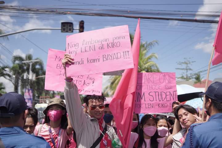 misterbiggieboy's tweet photo. Isa ako sa 306k 🌸🌸
#OnePinkMarch 
#LeniKikoAllTheWay2022
#GobyernongTapatAngatBuhayLahat https://t.co/7iQsMfYkzc