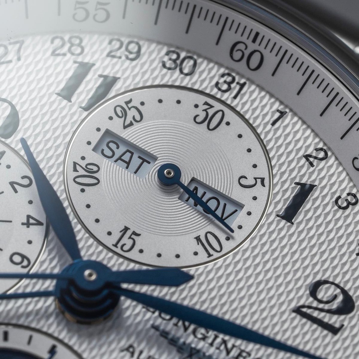 baldassarreted's tweet photo. Back in stock, the Longines Master Collection Calendar Chronograph.

One of the most complicated watches on the market for the price.

⌚️ https://t.co/f6BvHUUidf https://t.co/0B3W26GSkw