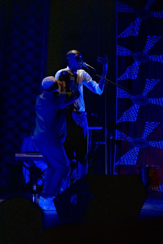 FestivalSlamouv's tweet photo. Comme nous, vous avez été épaté par la performance slam de #Aristote_Moukoko ? Et bien ,retrouvez le Noble Kongo  en concert slam "LA DEPRESSION" ce 12 Juin à 16h au Centre Culturel Zola !  Achetez déjà vos tickets à 1.000fr seulement !
#slamouv #festival_slamouv #slamourail https://t.co/6XGQMPHCtH