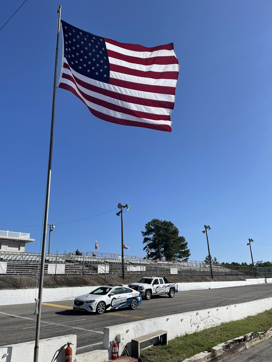 It is finally race day y’all! Come out to @FlorenceMSpdwy after the <a href="/NASCAR_Xfinity/">NASCAR Xfinity</a> Series race at <a href="/TooToughToTame/">Darlington Raceway</a> . It is just 15 minutes up the road. Come out and catch some great old fashioned short track racing. <a href="/_AustinHill/">Austin Hill</a> and <a href="/Blaney/">Ryan Blaney</a> will be in attendance.