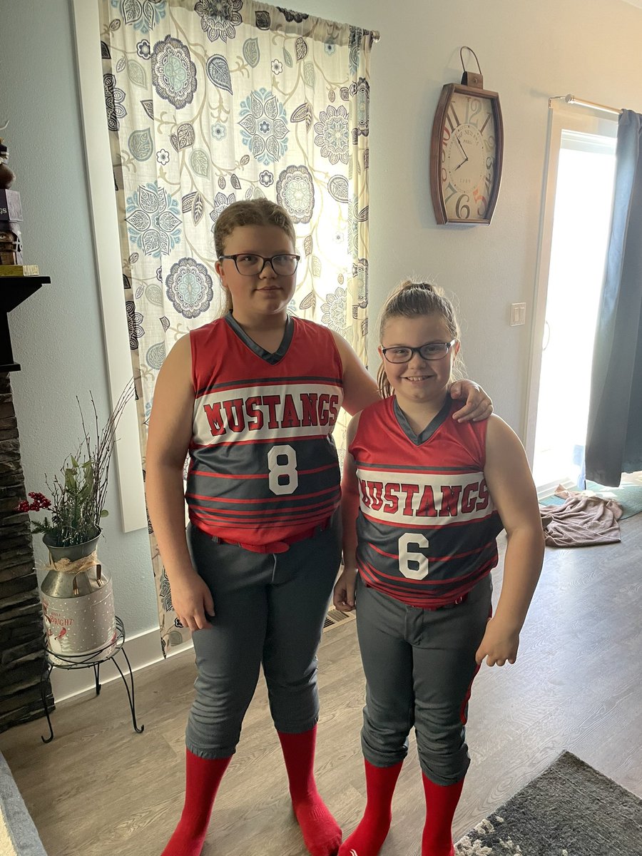 tj08moore's tweet photo. It’s that time of year! 🥎 💪 https://t.co/s6EmpH8Q4h