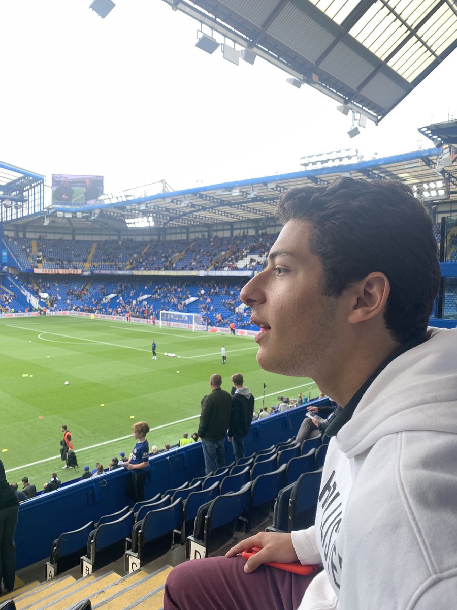bfernandesdavid's tweet photo. #cfcmatchday a Dream for my son! https://t.co/TQ0lgQ5GNr