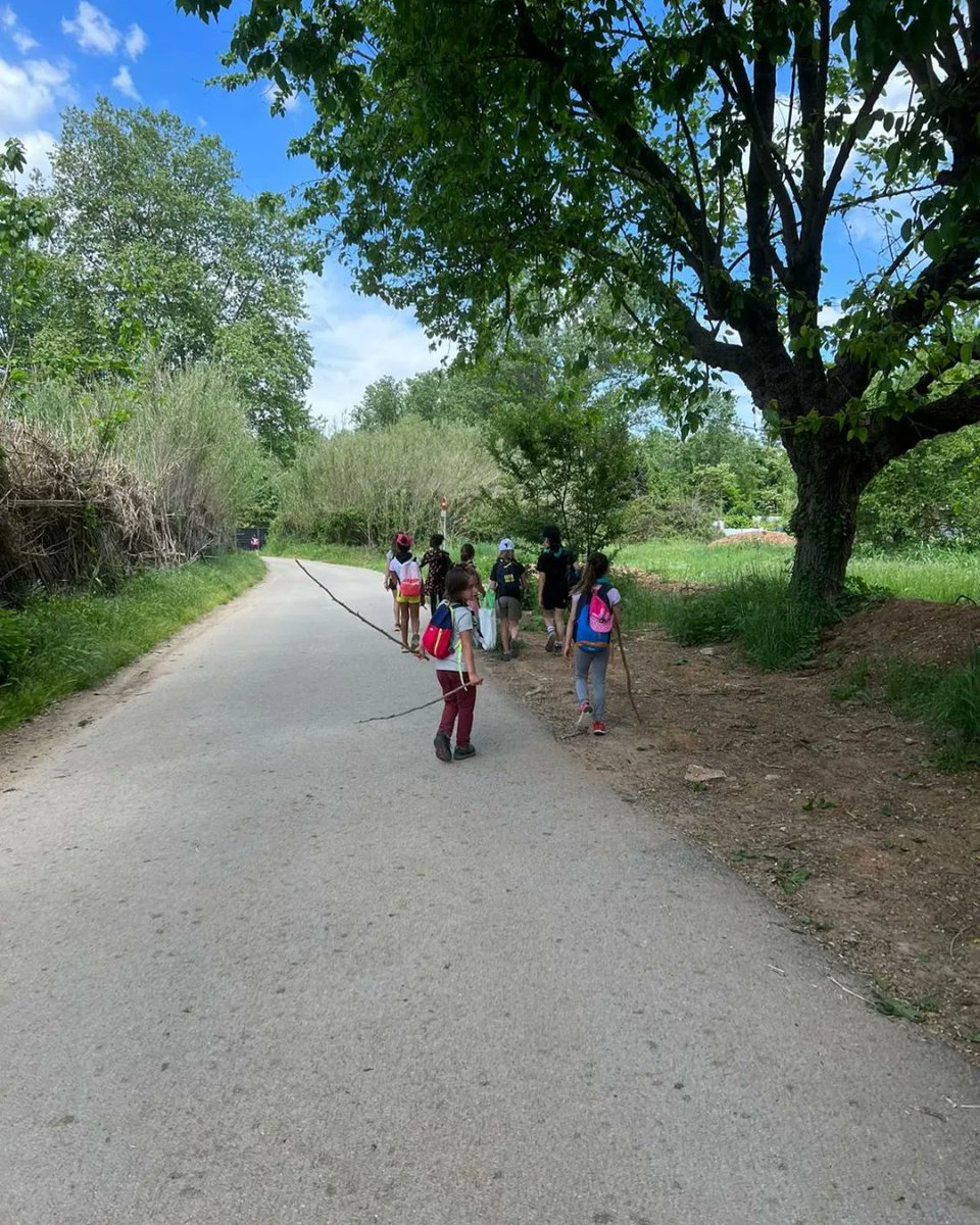 caudesalt's tweet photo. Un any més participant al #CleanUpTheMed amb els compis @CauCanTona 🌸🌷🍃🍀🌱🌿🌳⚘️🌹🌺 https://t.co/oMw26uv1v0
