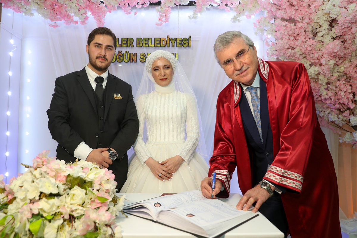Ekrem Yüce