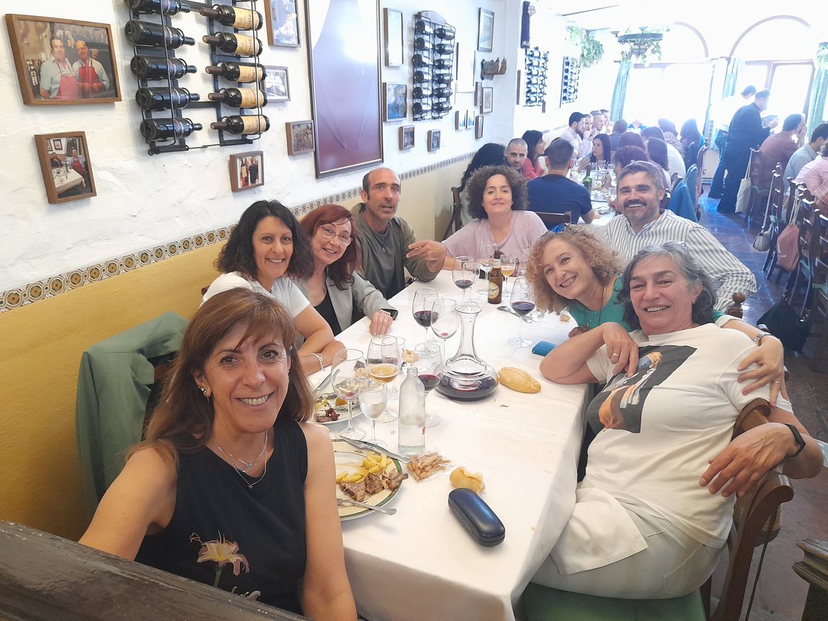 #EDCCSS Comiendo con compañeros de Coín, Valencia,  Albacete y Madrid. Aprendiendo,  compartiendo, difundiendo.