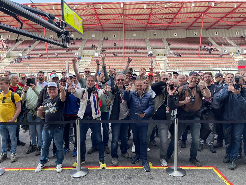 Glickenhaus's tweet photo. 🏁 This is why we race

#glickenhaus #fiawec #wec #motorsport
#6HSpa #circuitdespa #Hypercar #HyperForever
@fiawec @circuitspa
#equitus @EquitusCorp
#hkmotorcars @hkmotorcars
#michelinmotorsport @Michelin_Sport
#poweredbymotul #motul @motul
#podiumtech @PodiumEngineer https://t.co/8LS9bKN94Z