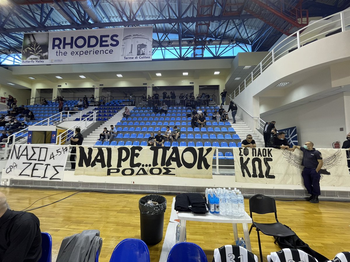 PAOKbasketball's tweet photo. Είμαστε στη Ρόδο και φυσικά δεν είμαστε μόνοι μας! ⚫️⚪️♾️
#PAOK https://t.co/M356ALbMGp