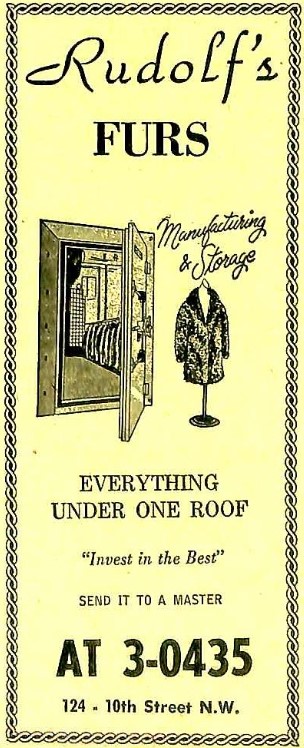 AlanZakrison's tweet image. 2/2
When his house at 124 10 St NW didn't sell, in 1939 Fred opened Plaza Lunch, trading off @ThePlazaYYC's name. 
Since then:
Blue Derby
Rudolph's Furs
Peacock Boutique
Syntax
Bohemia Bistro
Snoboard Shop
Tullamore Irish Pub
Jupiter Restaurant
Oak Tree
Top Notch
Did I miss any?