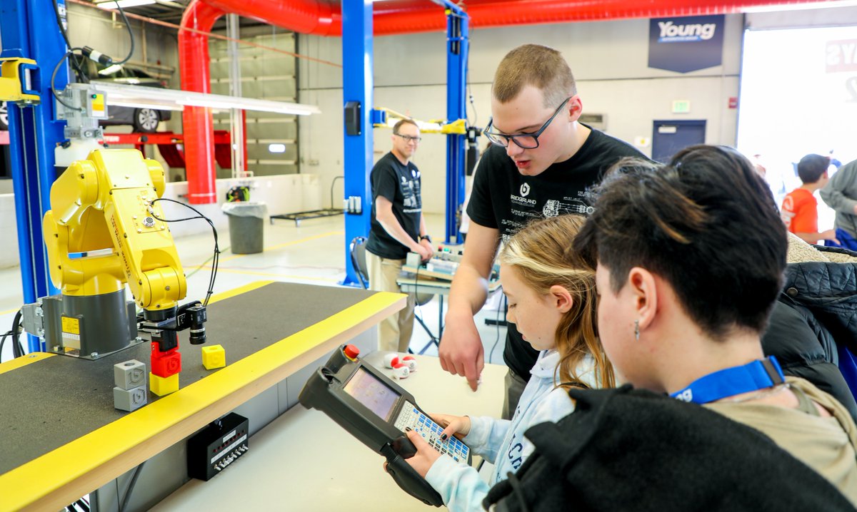 This past week, over 4000 seventh-grade students came to Bridgerland Technical College to join us for our 13th Annual Career Days event. 
#career #careers #careergoals #careerchange #careerdevelopment  #careerpath #careeropportunity #careerday #careermode #careersuccess