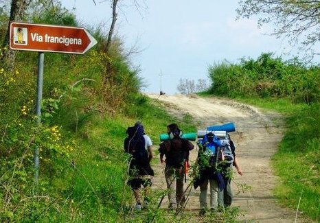 Giani: “Sarebbe bello se per il Giubileo del 2025 #Unesco dichiarasse Francigena patrimonio dell’Umanità”▶️w3.webrt.it/hFygB