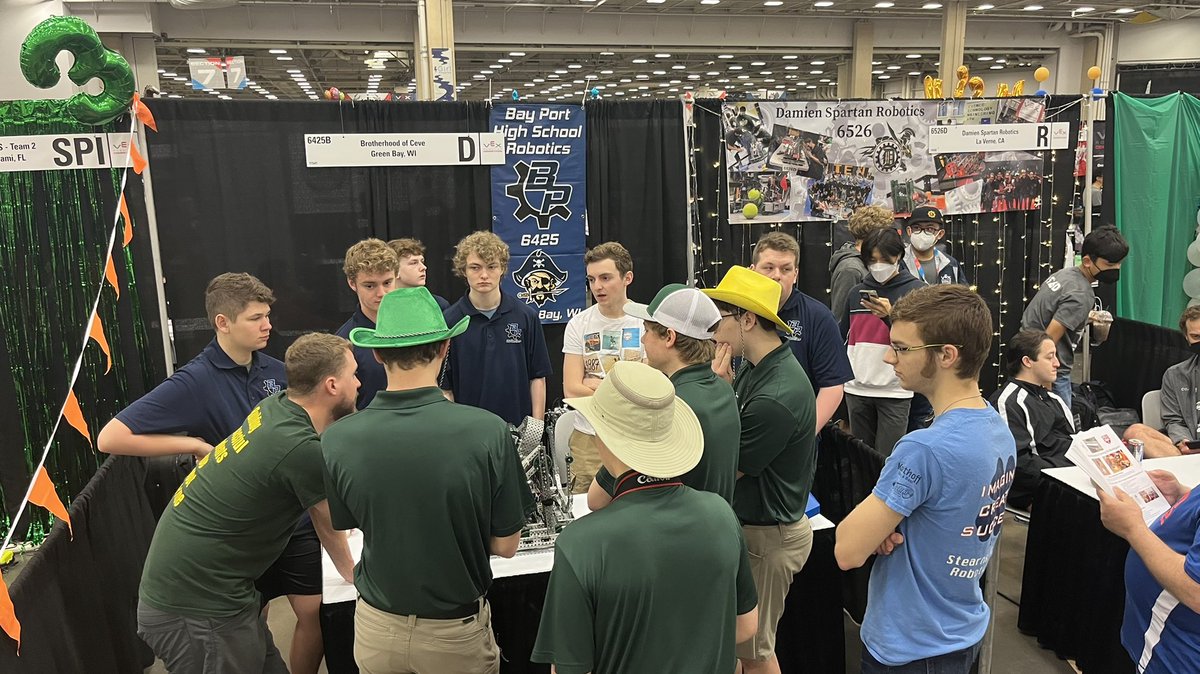 BayPortRobotics's tweet image. Robotics really reinforces a lot of great skills.  Our Bay Port team is discussing skills and strategy with their next alliance partners for their upcoming match. Go team!