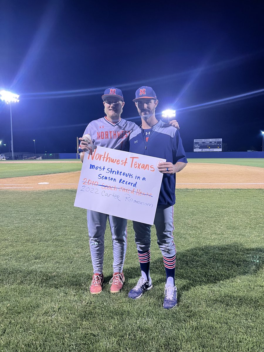 Jared Henke tweet media