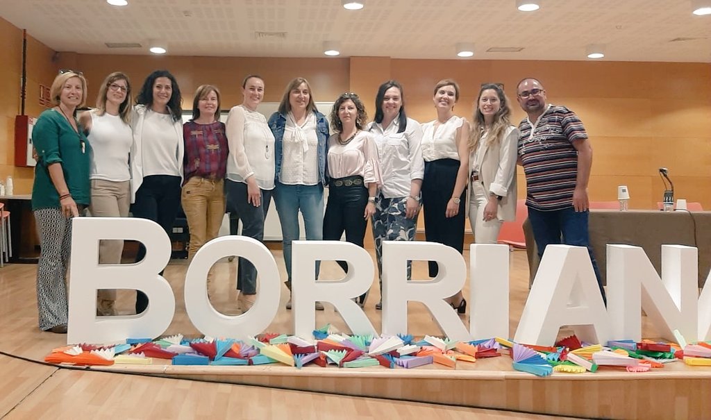 Tancament de les I Jornades Educatives de Borriana. L'alcaldessa, el regidor d'educació i la subdirectora general d'ordenació acadèmica i innovació fan una valoració molt positiva de les jornades. #BorrianaInclou #CefireCastelló