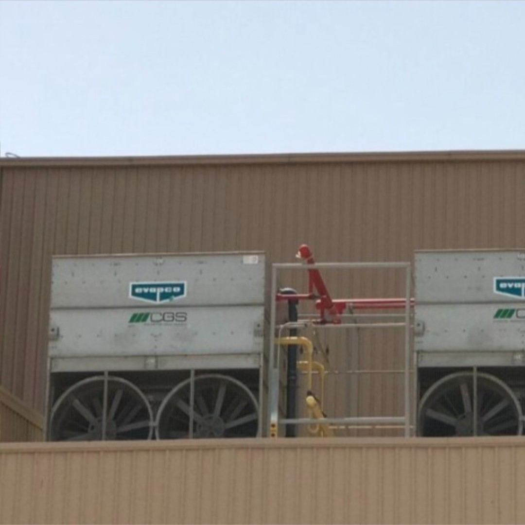 EVAPCO_Inc's tweet photo. EVAPCO, Inc is proud to be a part of a recent installation completed by CGS Group for an Advanced Storage Ammonia Project using our PMC-E Evaporative Condenser with Type 316 Stainless Steel Construction.
#Ammonia #Refrigeration #coldchain #coldstorage #NH3 #CGS #EVAPCO #Evapcold https://t.co/sis9GMnLzM