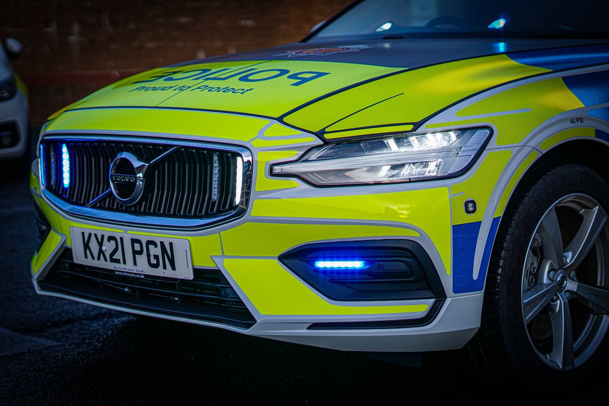 northumbriapol's tweet photo. #APPEAL We're appealing for witnesses after a serious collision has left a man with life-threatening injuries in #Gateshead

⏰Shortly after 4am 
📅 Today (May 7)
📍Lobley Hill

We had a report of an overturned vehicle on the #LobleyHill footbridge of the roundabout above the A1. https://t.co/achPWv6W0P
