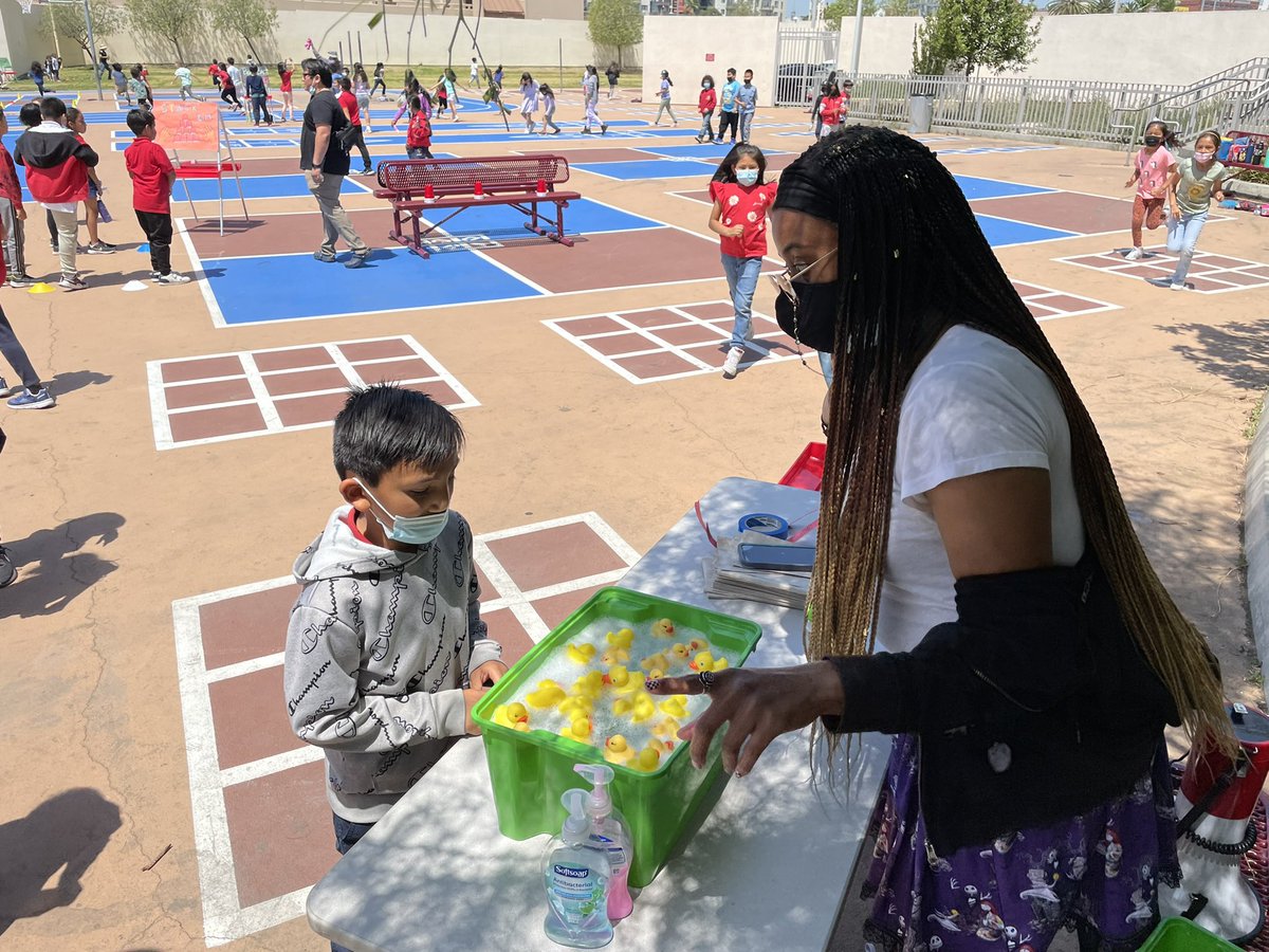 Dr. Sammy Lee tweet media