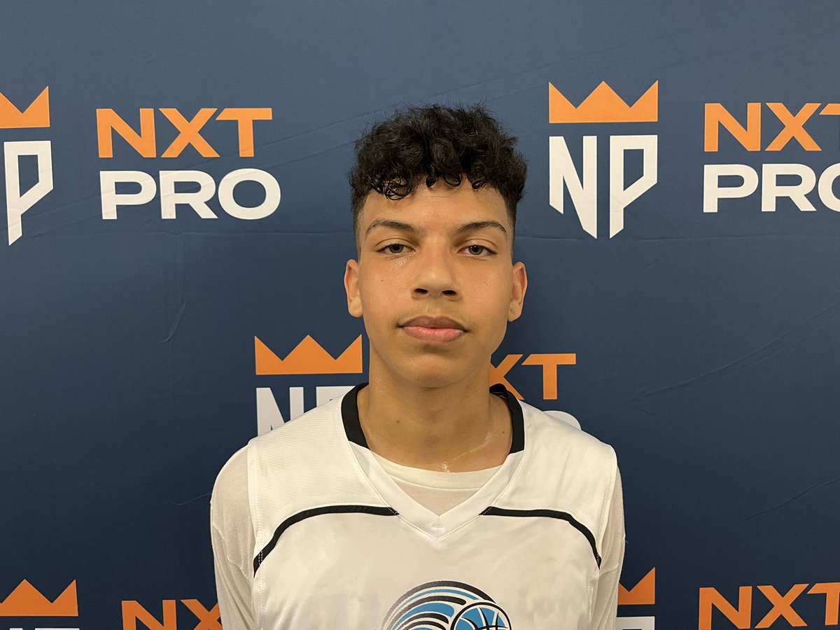 NXTPROKS's tweet photo. 2023 Midwest Magic Kahlil Mendoza has a complete game able to guard 1-4. Can facilitate as a playmaker and scorer. 

@kahlilmendoza3 | @MidwestMagicKS | https://t.co/ebgB4dntRp