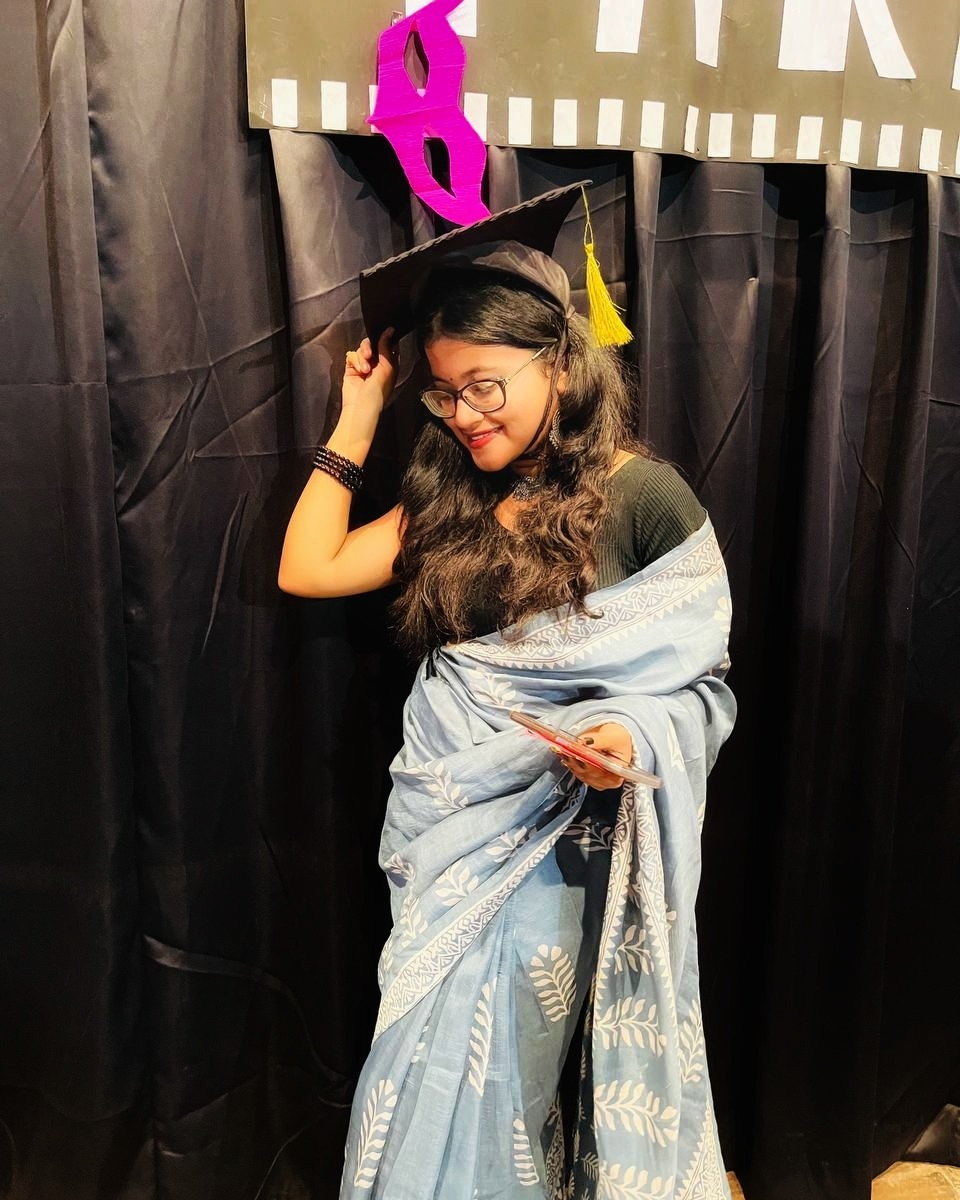 AnweshaR_5's tweet image. Graduation Day 🎓
#farewell #batch22 #graduation #economicsbatch22 #DelhiUniversity #DRC