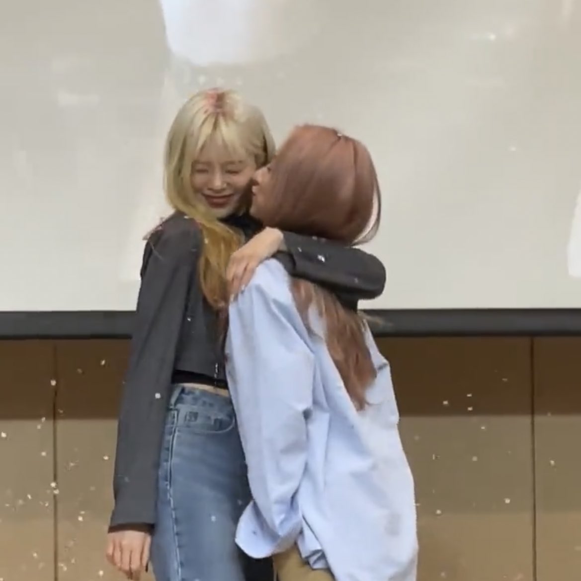 jiu x sua (jibo)