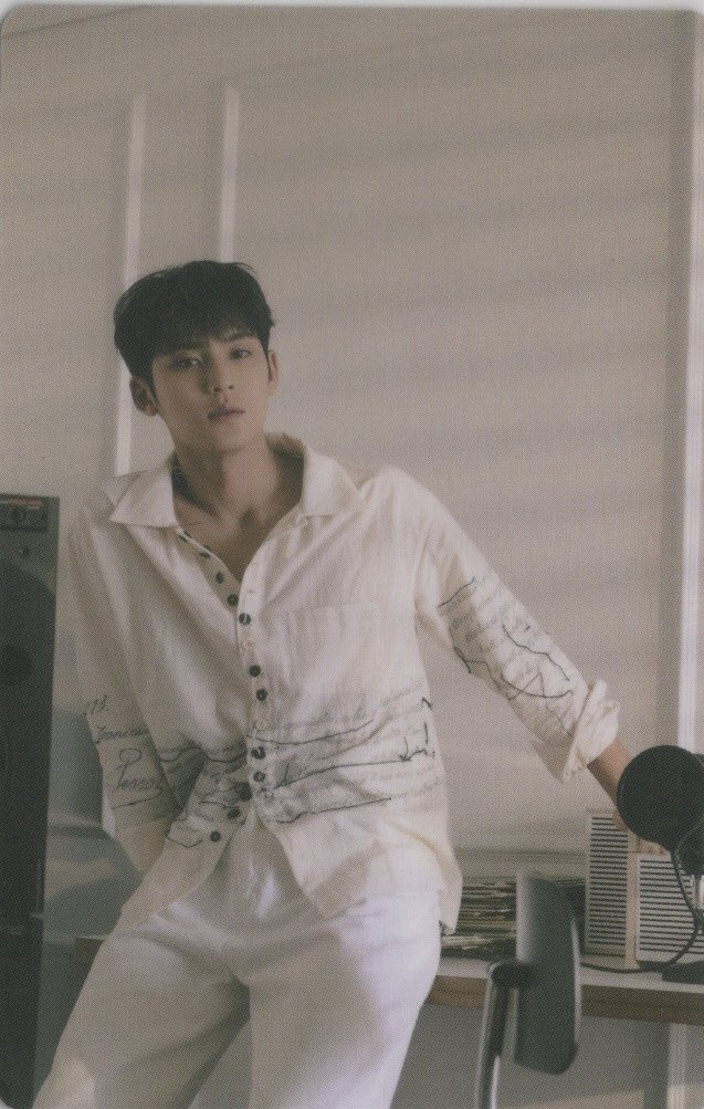 SEVENTEENscan's tweet photo. [SCAN] Mingyu Attacca Carat Version 20 PCS
#MINGYU #SEVENTEEN #ATTACCA https://t.co/4KSyrtigrG