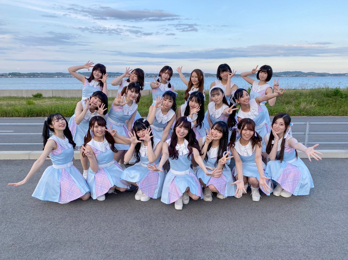 h_pkz8's tweet photo. 5月7日 東西スリジエ🌸
#JAPANCENTRALIDOLFESTIVAL2022 2日目
#Dreamstage
#OceanStage
#東西スリジエ
#スリジエ
#スリジエWEST
暑い中お疲れ様*´ㅅ`)"💕 https://t.co/zqfftJToQs