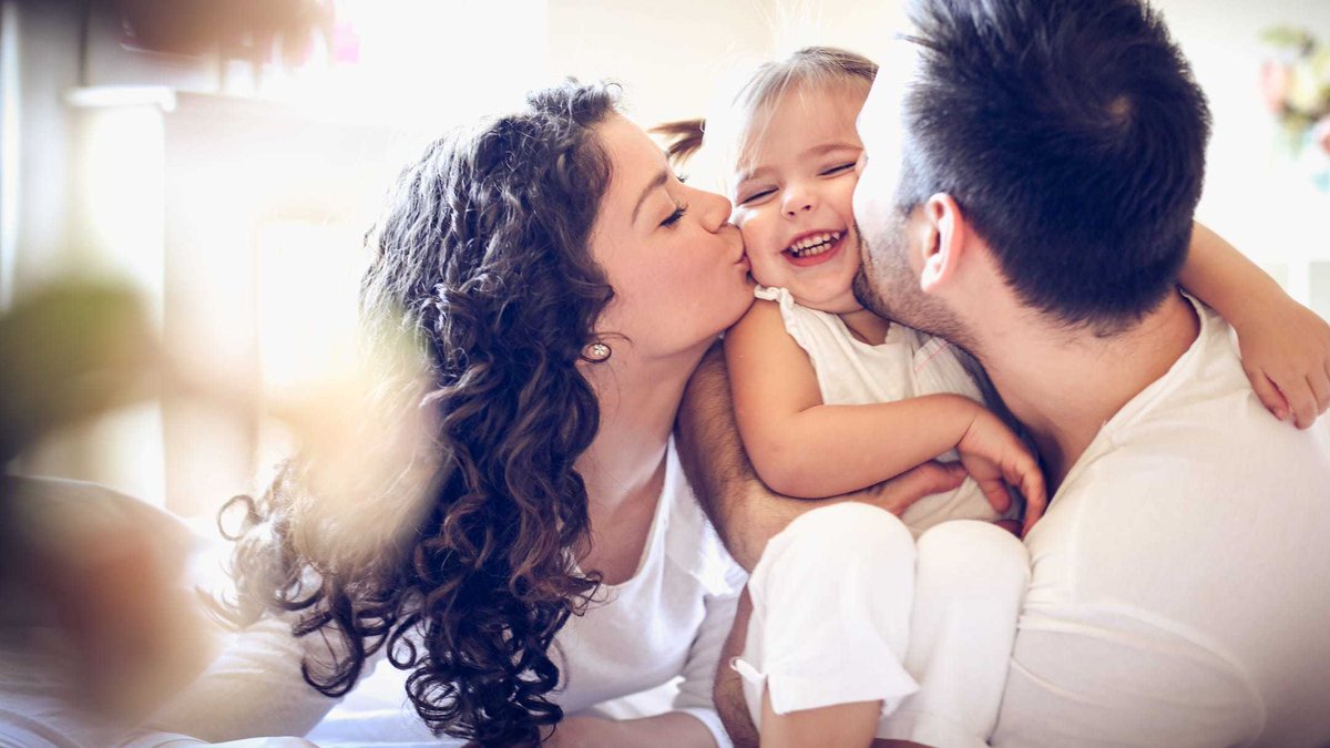 Landis_Insuranc's tweet photo. Do you have enough #LifeInsurance? If you need help deciding how much coverage you need, contact us for professional guidance on making sure your loved ones are protected in any situation. Call (610) 383-1451 or visit https://t.co/mzNRN1JlUR https://t.co/Otv3rQwua7