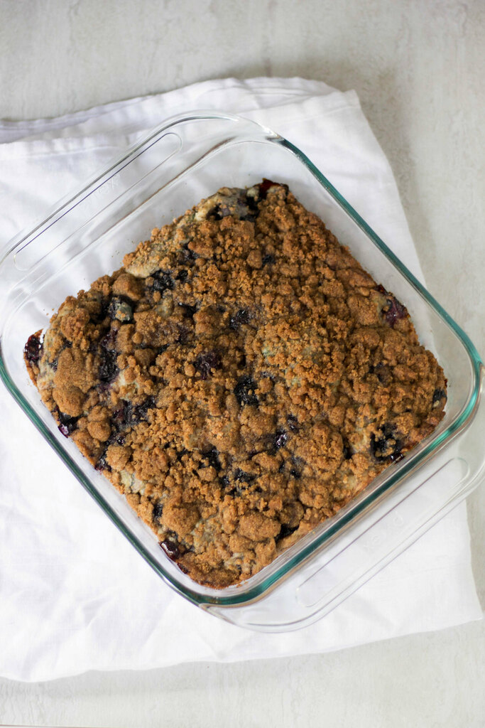 bearplate's tweet photo. A vegan version of a classic blueberry coffee cake with a crunchy crumb top.
Get the recipe here ⬇️⬇️⬇️
https://t.co/seK26mxSlj
#vegan #bearplate #breakfast https://t.co/bcYiGweVpr