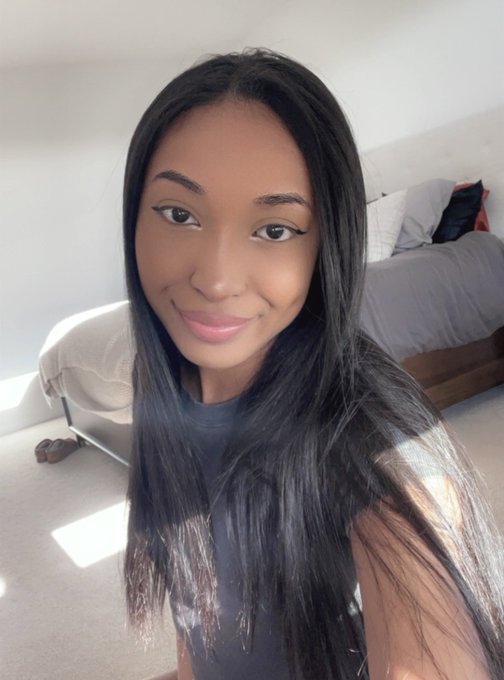 Good morning 🌞 https://t.co/8LWBCZ5Sl2