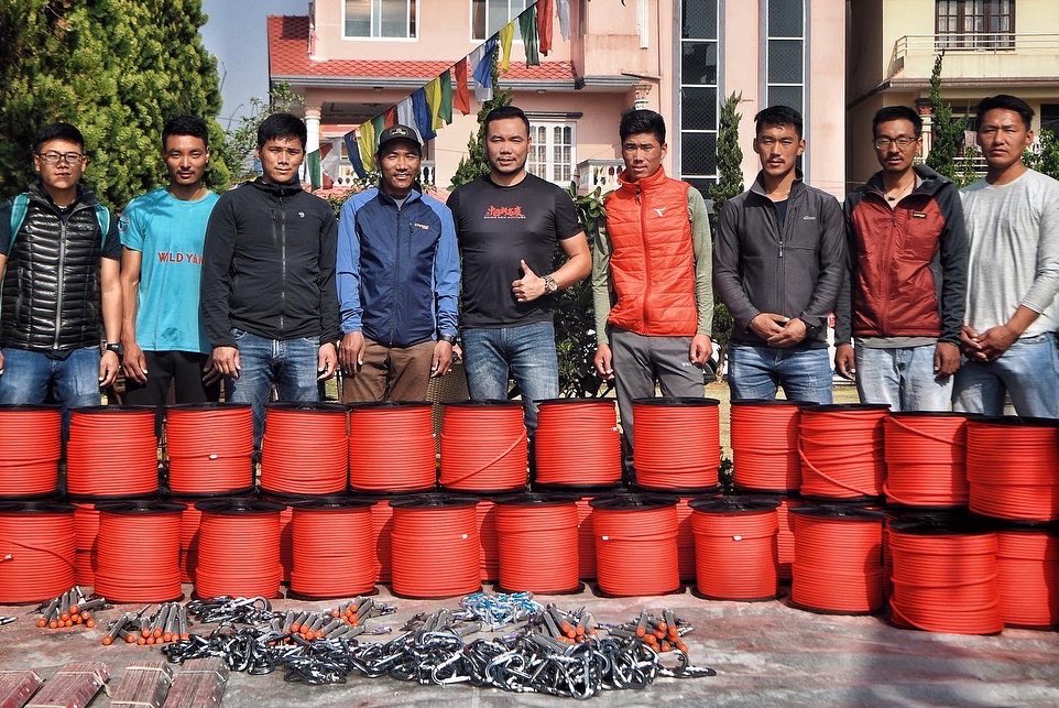 Seven Summit Treks 🇳🇵 tweet media