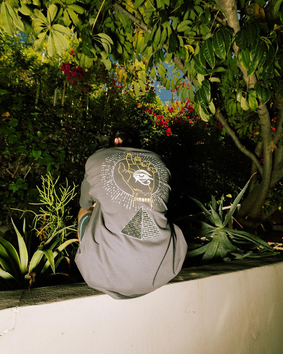 Did you get your strange clothing yet? Make sure to get it while you can, it’s only available for a limited time! 

Click the link to get yours today!

Strangehandsclothing.com