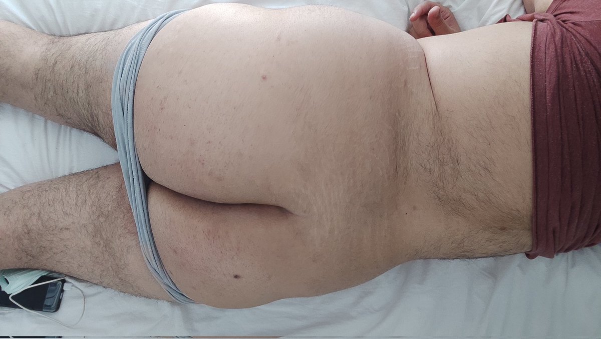 mertates07007's tweet photo. @turkpartnerara 27 198 140 kg #kilolu #bear #şişman #tombul seven yeri aracı olan İzmir Urla alacatı ve ceşme yazsın https://t.co/xetIOit8Ht