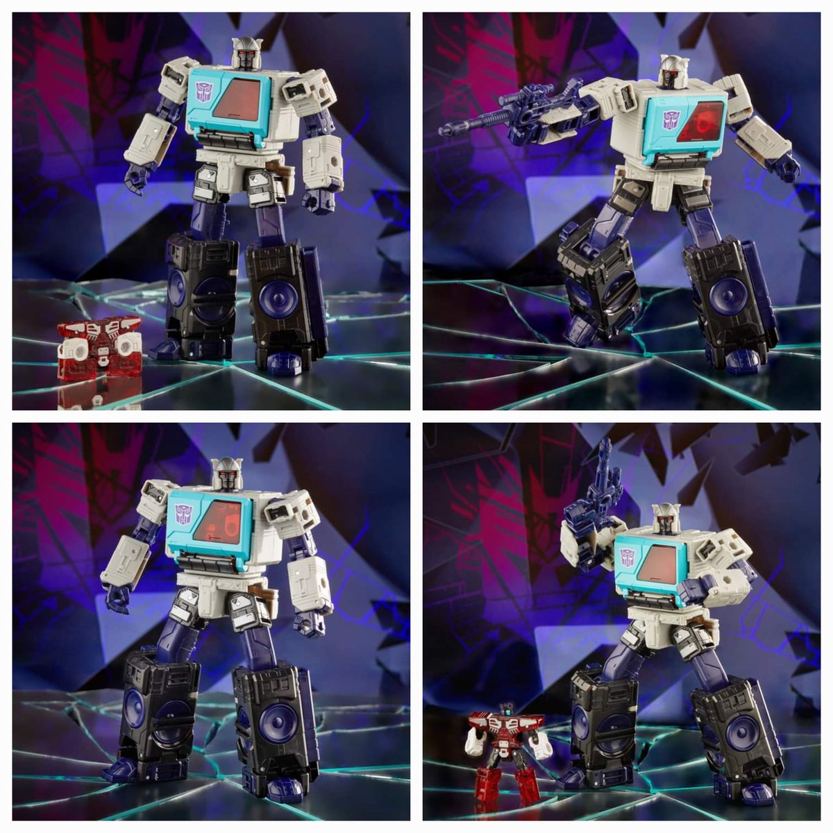 StateOverse's tweet photo. 🚨REVEAL ALERT🚨
#Statoversians &amp; @Transformers fans rejoice, for FBs In Demand Toys has revealed a sneak peek at @Hasbro's upcoming Super SICK NEW #Transformers Shattered Glass Blaster #actionfigure!!

#animation #GamersUnite #WorksCited #MTMTE
TSO'VIN!!
https://t.co/AZvP45lxG1 https://t.co/s93pN0nMFJ