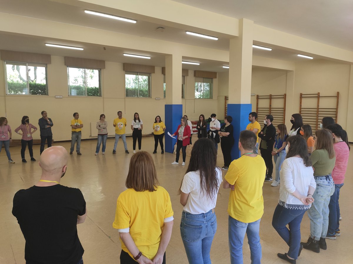 Quique_Cerezo's tweet photo. SEGUIMOS A TOPE CON LA MÚSICA
Un taller de folclore riojano con Mónica Alesóny con Iñiki Sedano. Apostando por nuestras raíces
MÁS HORAS DE MÚSICA EN LOS COLES
@C_ConEuterpe
@fabedifucca @Promusica_Rioja @alvarocastill https://t.co/eRzgYcE0EW