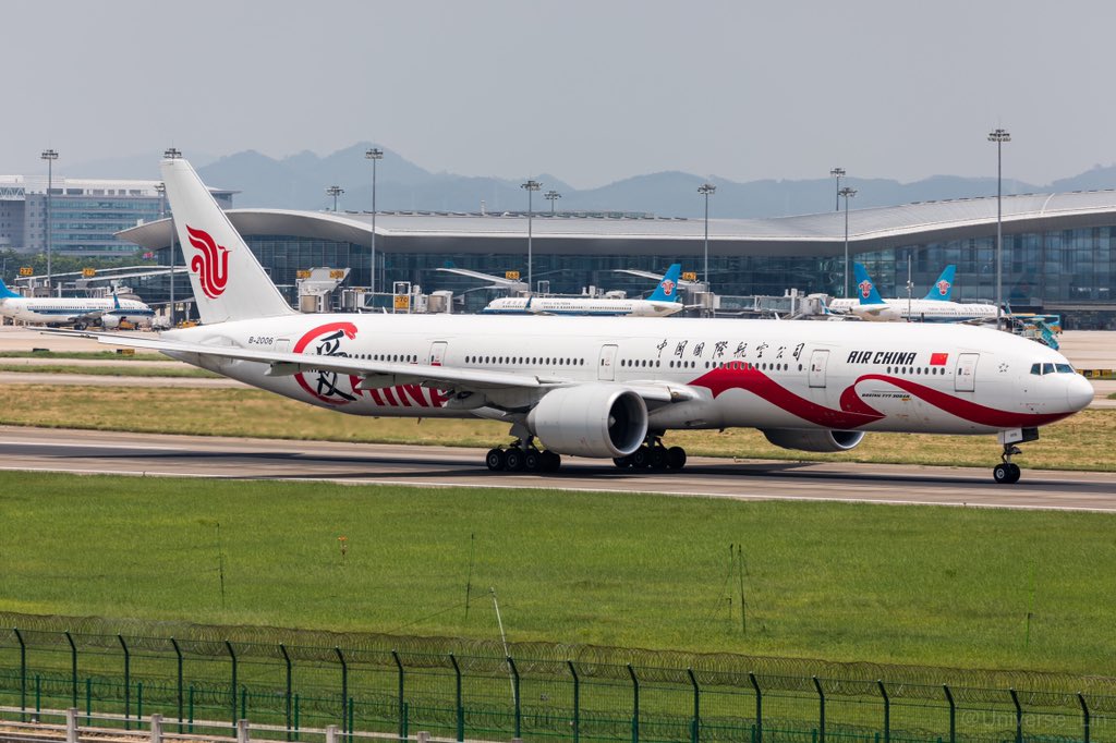 lin_universe's tweet photo. Love China
Air China B777-300ER in #ZGGG
#Avgeeks #Boeing777
#aviationphotography https://t.co/zKPUazpfww