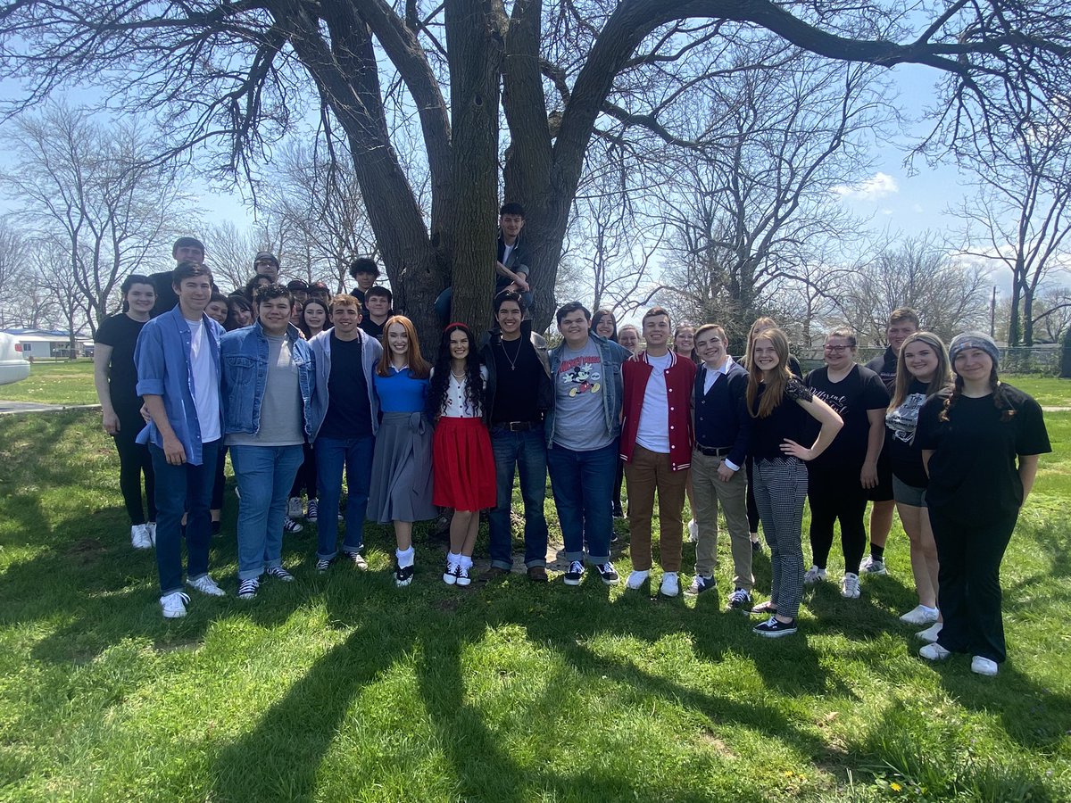 OGHS_Theatre's tweet photo. Congrats to the cast and crew of THE ADDAMS FAMILY on their Blue Star nominations! Congrats to the following students who earned a spot in the 22-23 Rep Class! Congrats to the 22-23 Officers! Congrats to the cast and crew of OUTSIDERS for a fantastic run at State! https://t.co/JMcOK3kSle