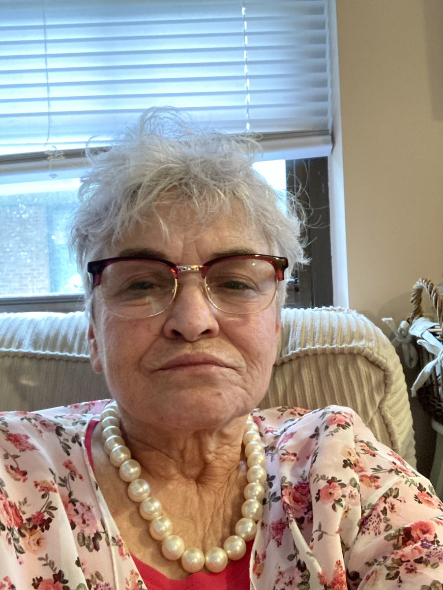auntmaggiep's tweet photo. @TheRealJavaMama I wear #converseandpearls… I walk for your continued freedom to the polls https://t.co/vozS7XHcqP