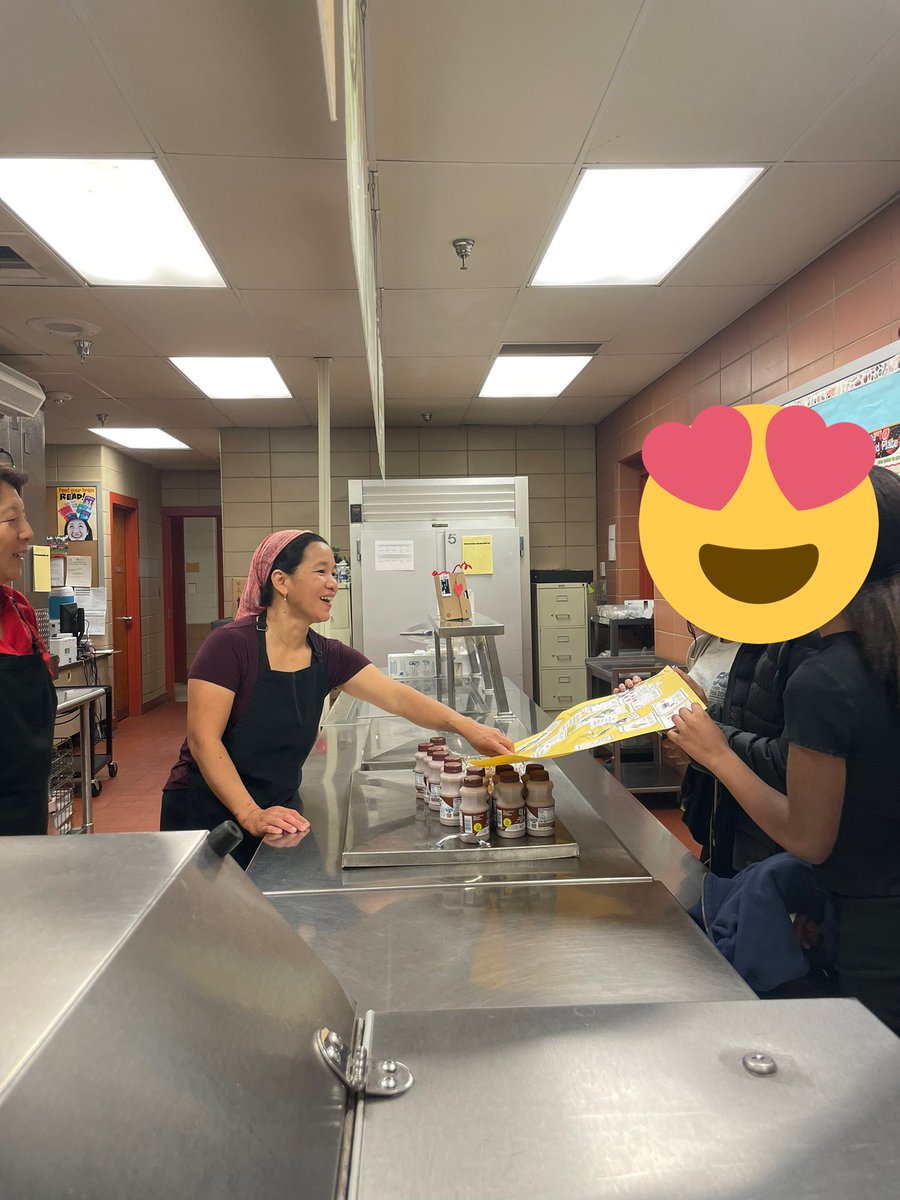 Such a warm week of appreciating the staff at the Knoll! #teachersmatter #TeacherAppreciationWeek
