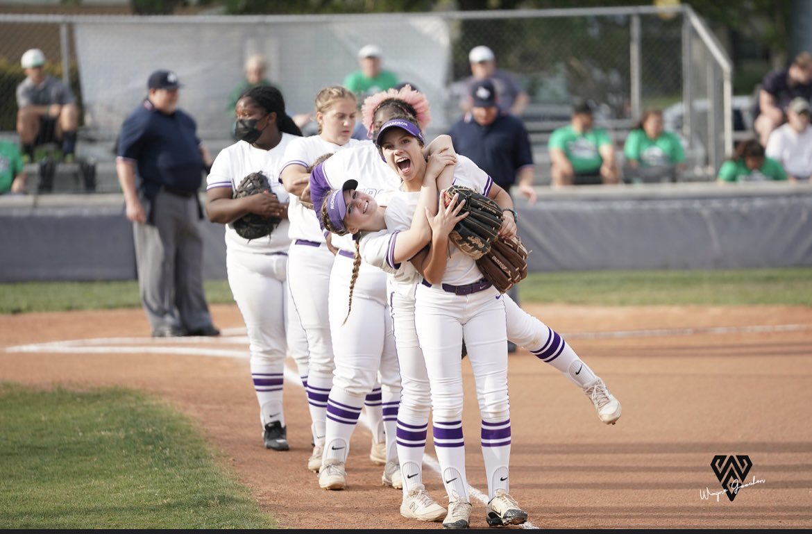Richardson HS Softball tweet media