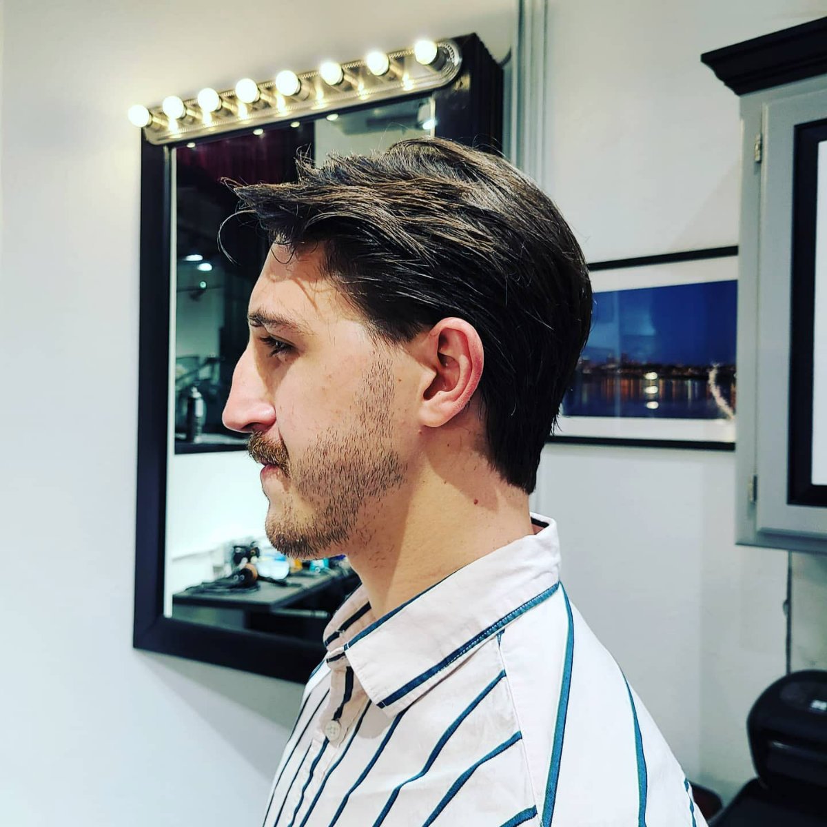 Hairmetric's tweet photo. Tell us your hair goals, and we'll help you reach them. Whether you need a haircut, men’s grooming, texture services, or something else, we'll help you look your best. https://t.co/8lKmapwuFn