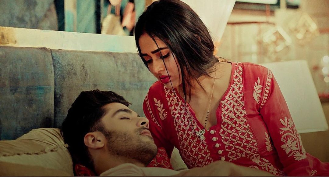 JaiJagannath200's tweet image. Guys It&apos;s Naagin Time..Please focus on #Naagin6 now.. don&apos;t divert.. &amp;amp; The #LockUppWithTejasswi at 10.30pm..So plz watch #Pratha &amp;amp; #PraRish 💛 only on Colors TV 📺 &amp;amp; also live stream online from all ur devices ✌🧡

#TejasswiPrakash #TejaTroops #TejRan #Naagin6WithTejasswiPrakash