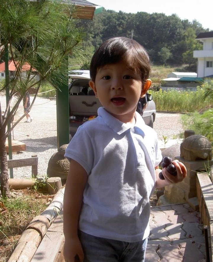 i43yxngg's tweet photo. kyungmin's ig update🍼

— baby kyungmin looks so cute aaaaaa😭❤ https://t.co/28TTbYA6FT