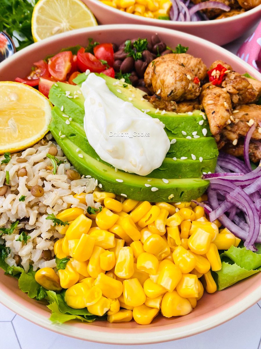 DrMom_Cooks's tweet photo. Chicken Burrito Bowl https://t.co/sTZZoSQsj0