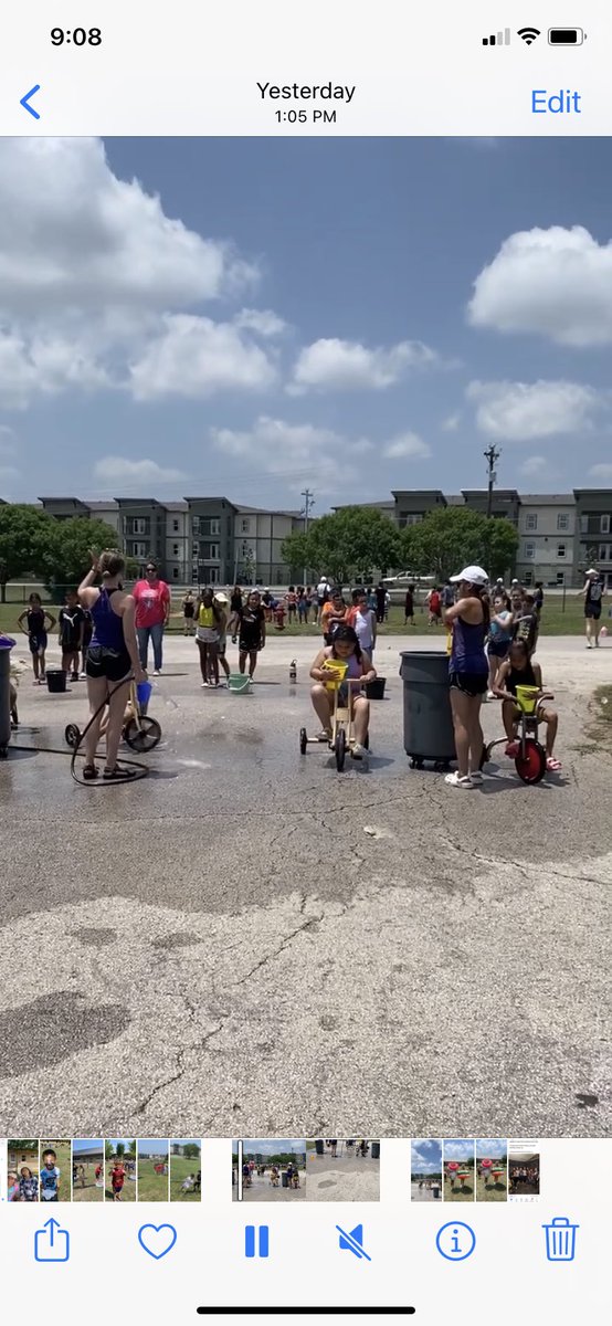 awalsh2186's tweet photo. Thanks for paying it forward @SMHSdiamondline 

From @bowiechamps Beach  Day to their Broadway Spring Show.

That’s a full day and very appreciated.

@Coach_MDK https://t.co/VwyYPs8pR4