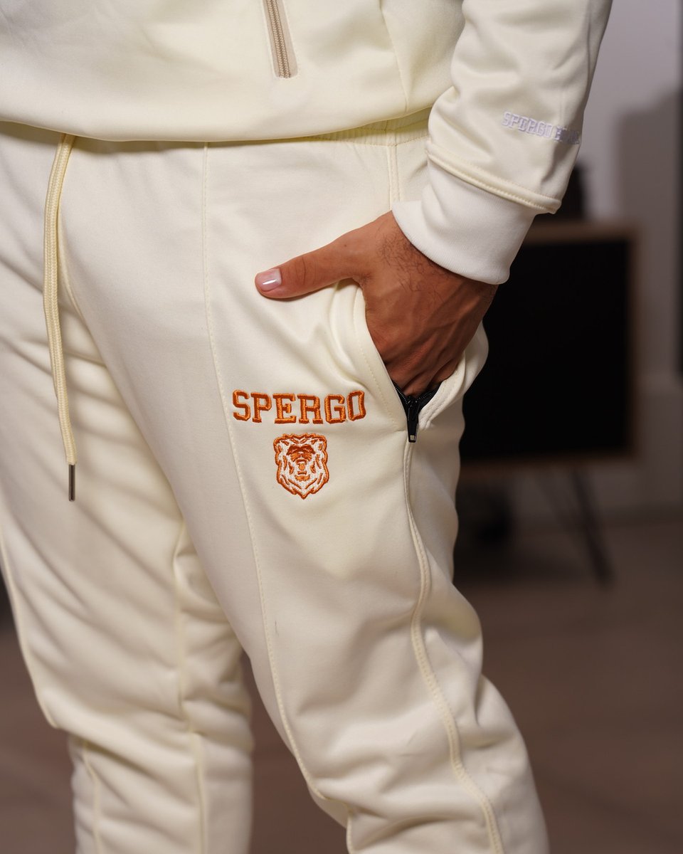 #SPERGO
#SPRING22
#SPERGOBillionaire
#SS22
