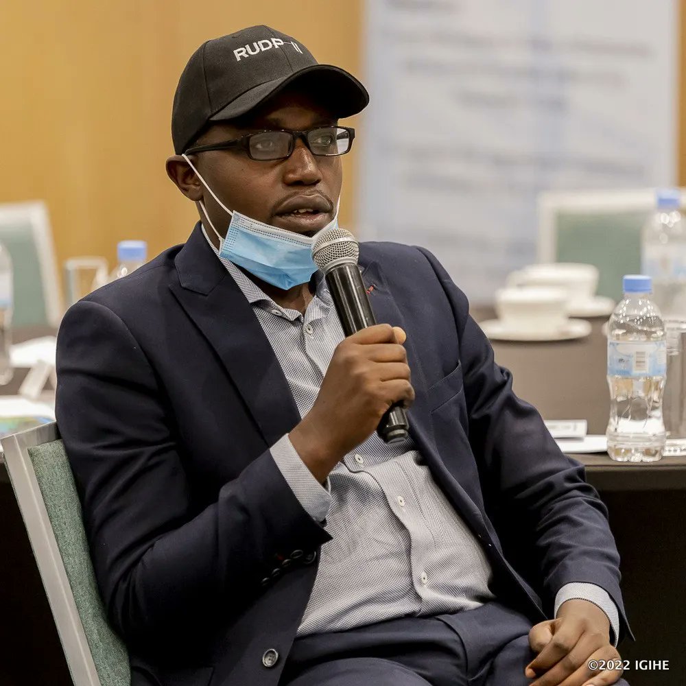 ACNews_org's tweet photo. ☷[ 🔴 ACNEWS - ARTICLES CHOISIS DU JOUR ]
L'exemple de KIGALI   -  Nathalie YAMB -    Le Président Lula accuse Zelensky   -   Ce et pourquoi le gouvernement français dépense pour informer le peuple africain... | À LIRE Sur ACNews - https://t.co/Yu6znHyrfH 
#ACNews #Jour | https://t.co/gqseic2OEM