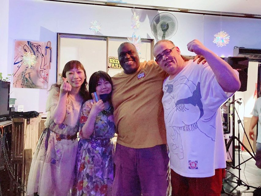 MiMi_Trill's tweet photo. It was a great fun night at The Skinny Arms in Minakami!
Thanks for all who came and enjoyed our music✨
水上温泉サイコー♪ SR3€€のライブに来て下さった皆様、お店の皆様ありがとうございました💕 #ハンマーダルシマー #SR33 #sree https://t.co/VvrnRzZHFf