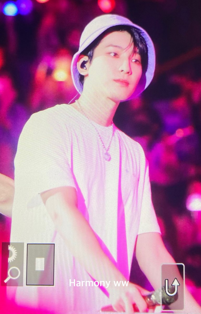 Harmonyww717's tweet photo. 220507 HANABI 
하아아 너무 예뻐 원우야 😭💖💖💖💖💖
#원우 #세븐틴    #WONWOO #SEVENTEEN  #ウォヌ https://t.co/ZptQJjgc9b