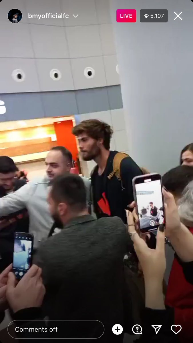 GeliyorBaşrol BarışMuratYağcı