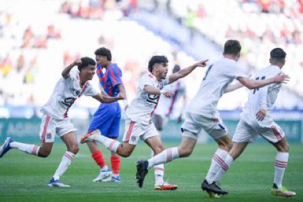 SDiomande2's tweet photo. Bravo les gars on est tous fiers de vous !!!!!  ❤️💙⚽️ #Gambardella #TeamOL @OL https://t.co/kk96XARo6o