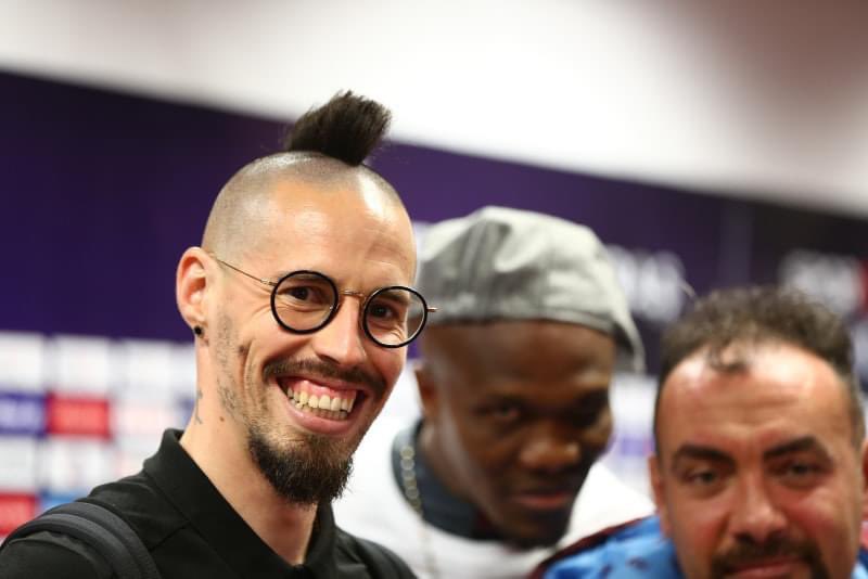 🔴🔵 Marek Hamsik: Trabzonspor'a imza attığımda takımın gücü hakkında fikrim yoktu. Ama 5 hafta geride kaldığında şampiyon olabilecek bir kadronun içinde yer aldığıma inanmıştım. Abdullah Avcı bana sahada özgürlük verdi. Sezon boyunca problem yaşamadım.
#Trabzonspor #Trabzon
